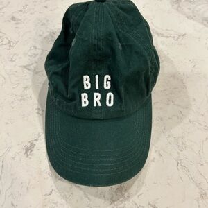 Rey to Z “Big Bro” hat in hunter green size O/S